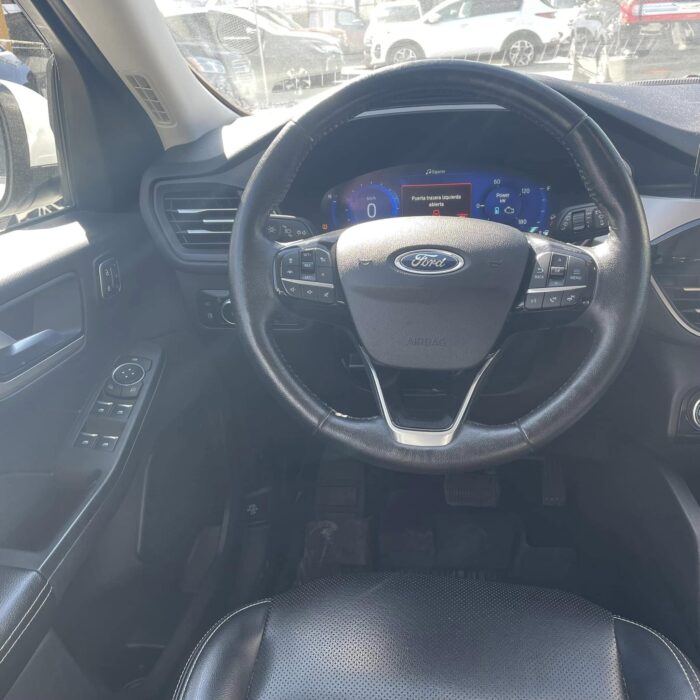 FORD ESCAPE SEL LIMITED HEV 2021 Imagen de la galería