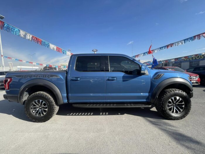 FORD LOBO RAPTOR CREW CAB 2019 Imagen de la galería