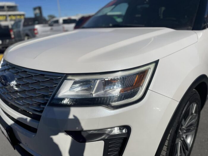 FORD EXPLORER PLATINUM 2019. Imagen de la galería