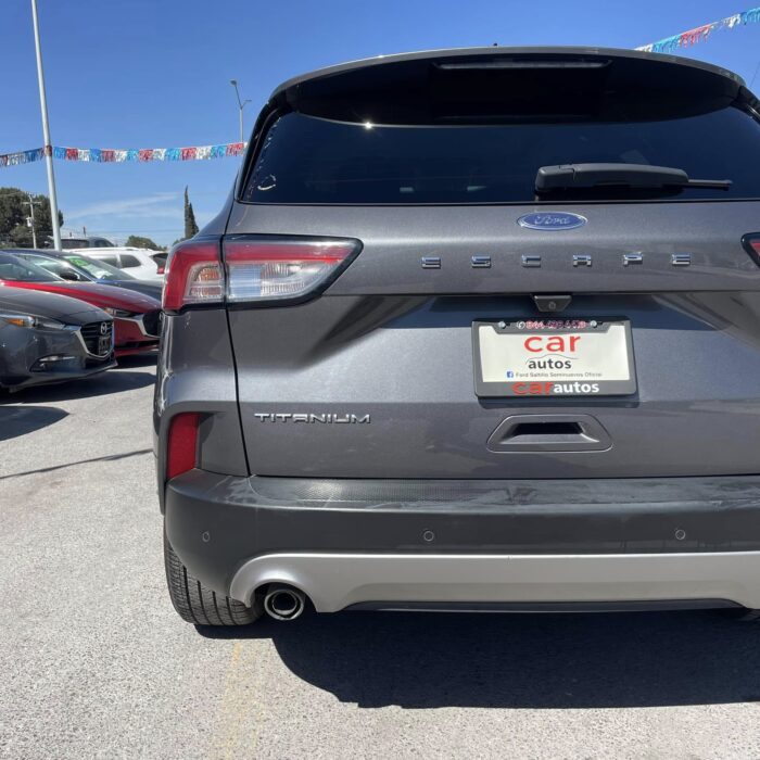 FORD ESCAPE TITANIUM HYBRID 2022 Imagen de la galería